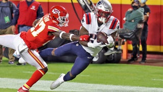 Patriots-Chiefs game moved to Monday night on CBS