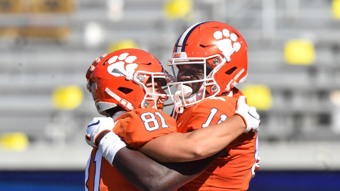 Tee Higgins Trevor Lawrence & Travis Etienne Clemson Tigers