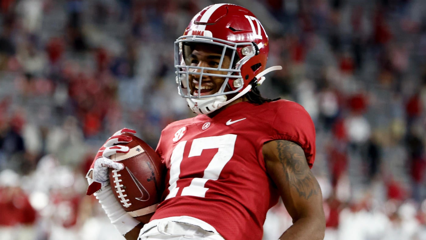 2021 NFL Mock Draft: Dolphins get Tua Tagovailoa a familiar receiver, Jaguars reboot at quarterback