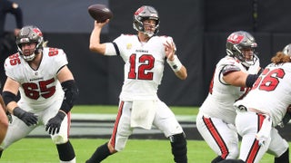 Tom Brady Rushes off Field after Bucs Loss, Doesn't Shake Hands with Nick  Foles Again