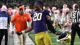 CBS bowl projections elevate Notre Dame from last week