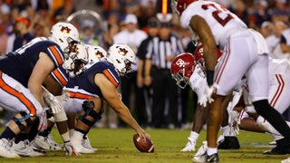 Alabama Beats Auburn in Iron Bowl Thriller - The New York Times