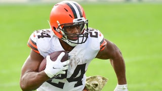 Watch Kareem Hunt rush for a 24-yard touchdown to give the Browns a 14-0  lead vs. the Panthers 