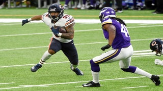 Justin Jefferson breaks Randy Moss' Vikings season yardage record