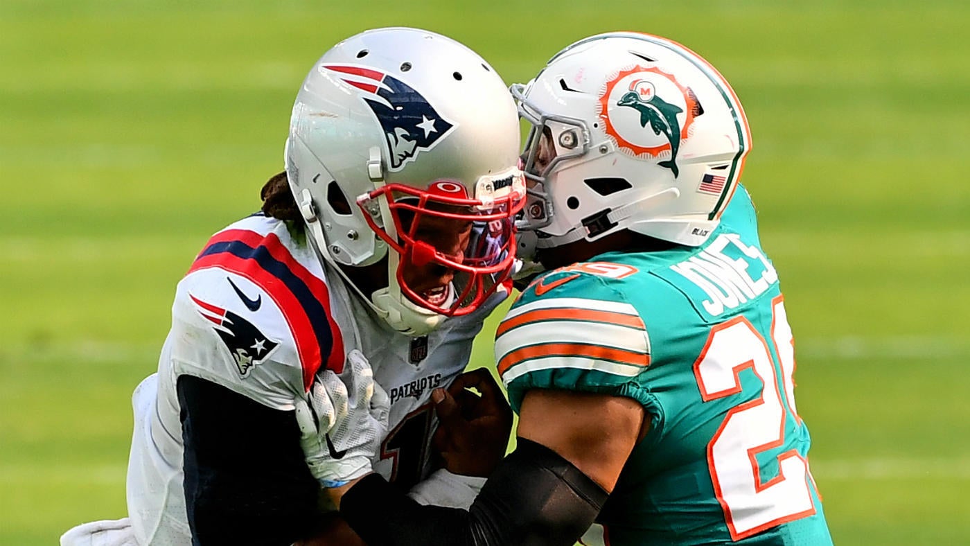 Patriots 23, Dolphins 21: New England keeps its NFL playoff hopes