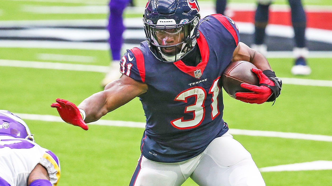 Saints sign David Johnson: Former All-Pro RB joins team's practice squad, per report