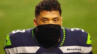 Rams' Aaron Donald resumes chase vs. Seahawks' Russell Wilson