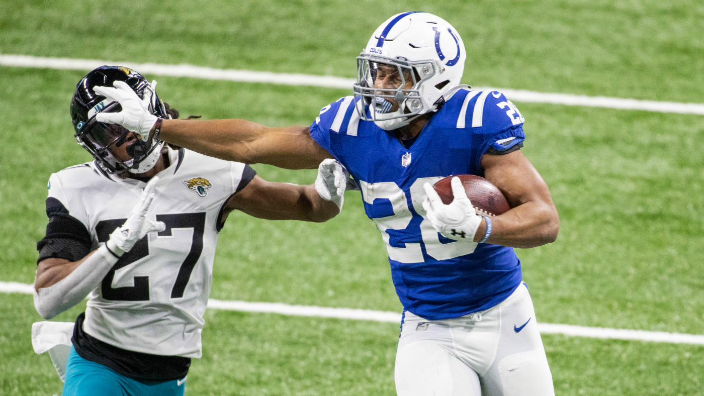 Colts vs. Jaguars score: Jonathan Taylor sets franchise rushing record in  Indy's playoff-clinching victory - CBSSports.com