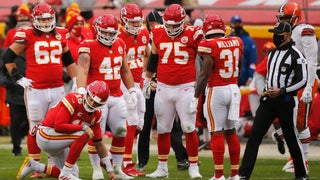 After losing Mahomes, Chad Henne's fourth-down pass sends Chiefs to third  consecutive AFC Championship Game 