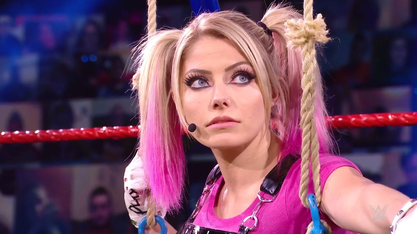 5 signs Alexa Bliss is Sister Abigail
