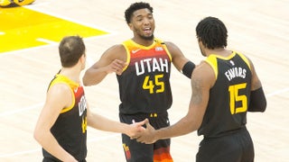 Kyrie Irving wears Kobe Bryant Lakers' jersey ahead Nets, Heat