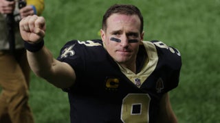 Which NFL records does Drew Brees own and which can he break