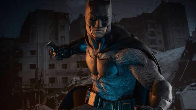 Sideshow Collectibles Reveals BvS Batman Premium Format Statue