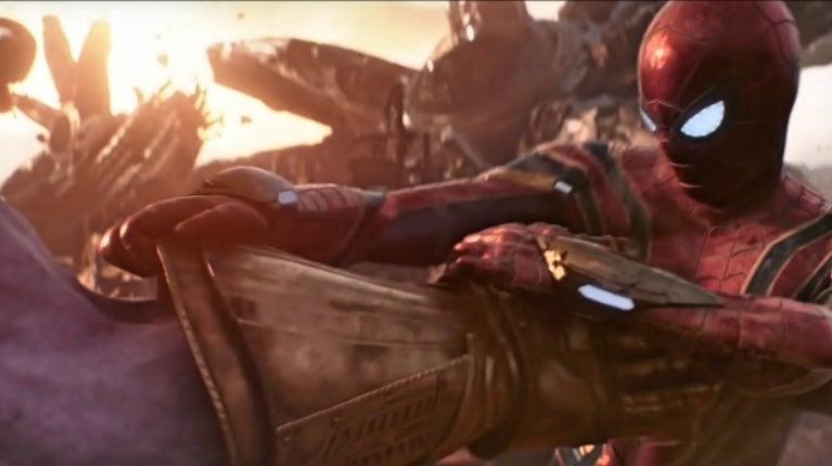 Avengers: Infinity War' Image Shows How Close Spider-Man Came to Removing  Infinity Gauntlet