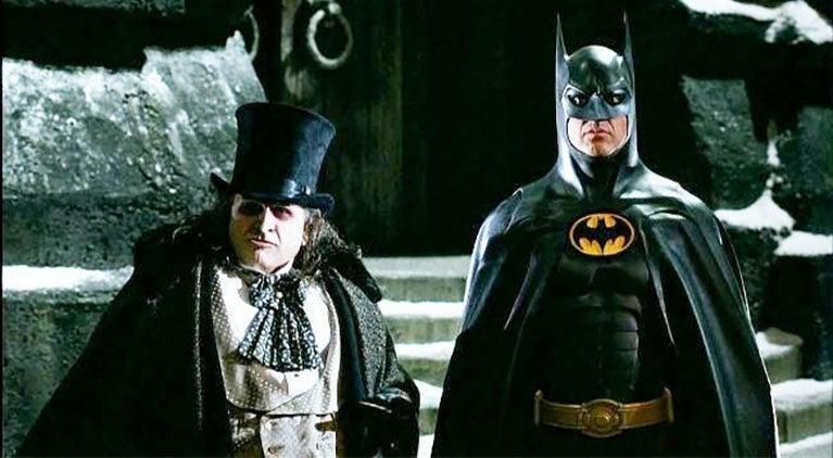 Pastor Indsigt Mesterskab What Tim Burton's Original Vision Was for 'Batman Returns'