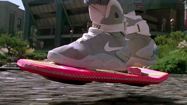 Serie van Snazzy binnen Original 'Back to the Future Part II' Nikes Are Sadly Falling Apart