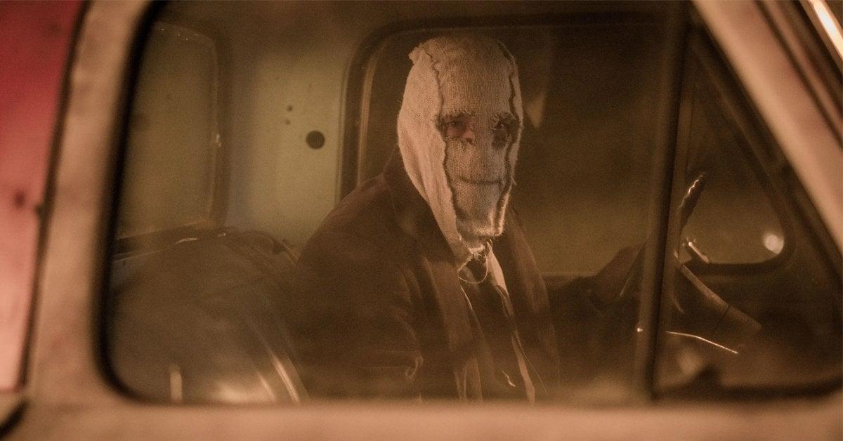 the-strangers-prey-at-night-mask-car-truck-1238933