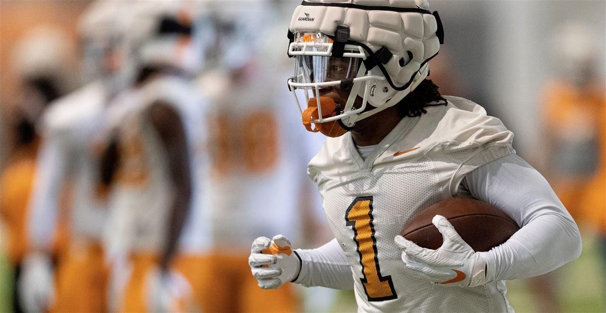 Velus Jones Jr. 'hyped' to play in Tennessee's new offense