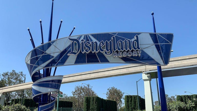 Disneyland Restaurant Closing Indefinitely