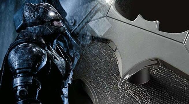 Batman V Superman Replica Batarang Announced By QMX