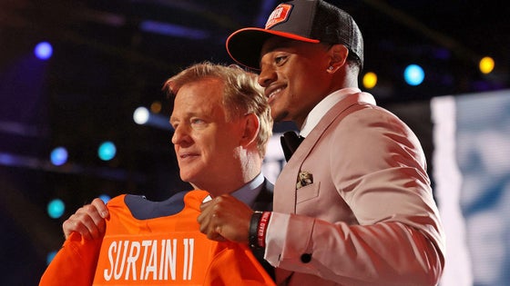 surtain-broncos.jpg