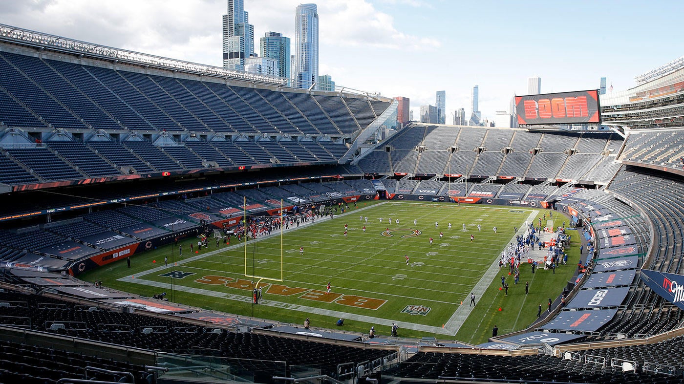 gettyimages-soldier-field.jpg