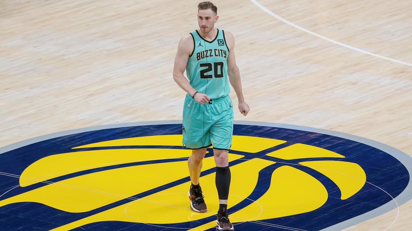 Gordon Hayward injury update: Hornets forward out indefinitely with fractured shoulder; wife calls out team