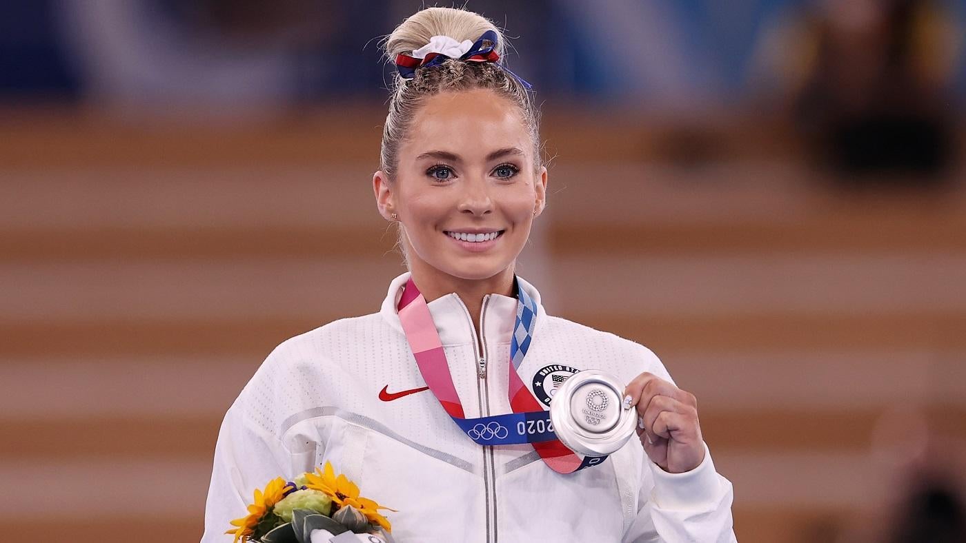 2020 Tokyo Olympics gymnastics: MyKayla Skinner wins silver on vault, Suni  Lee takes bronze on uneven bars - CBSSports.com