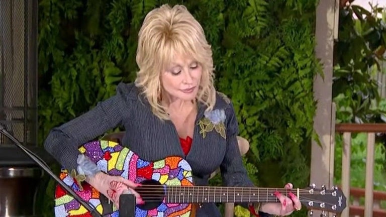 Dollywood Reopening: Watch Dolly Parton Sing 'Coat of Many Colors'