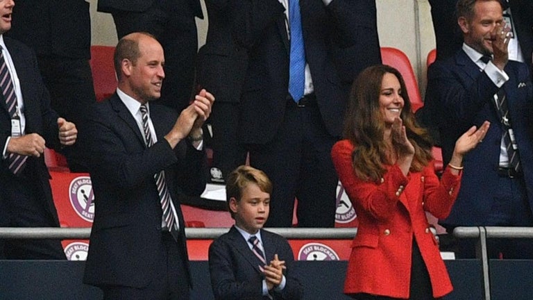 Prince William and Kate Middleton Share Prince George's Impressive Christmas Painting