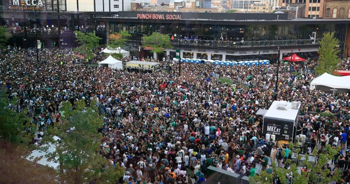 NBA Finals 2021: 2 Shootings Occur During Milwaukee Bucks' Celebration ...