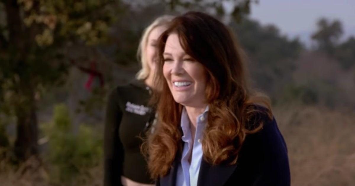 lisa-vanderpump-vanderpump-dogs-20109221.jpg lisa-vanderpump-vanderpump-dogs-20109221.jpg