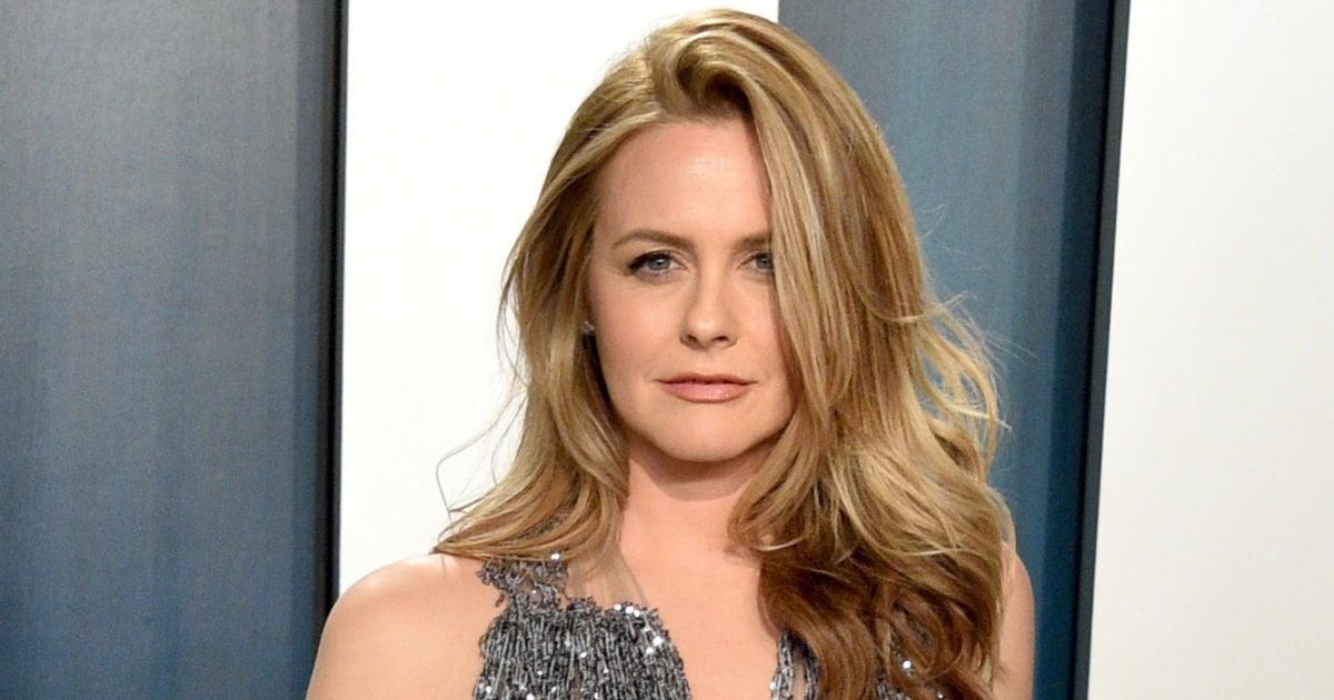 Alicia Silverstone and Her Son, 11, Still Share a Bed