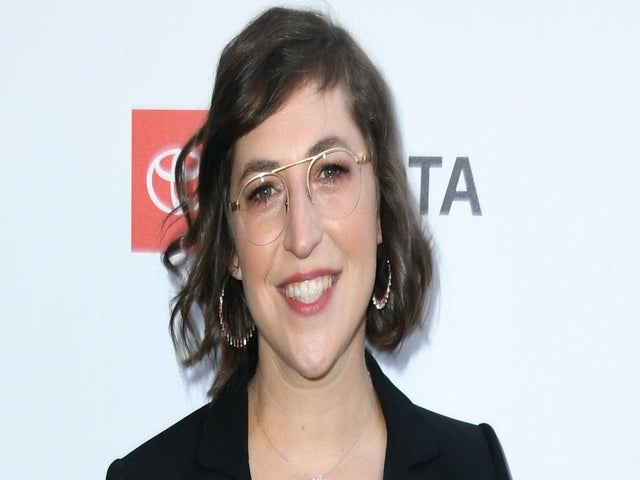 'Jeopardy!': Mayim Bialik Shares Snap From the Show's Behind-the-Scenes Hanukkah Celebration