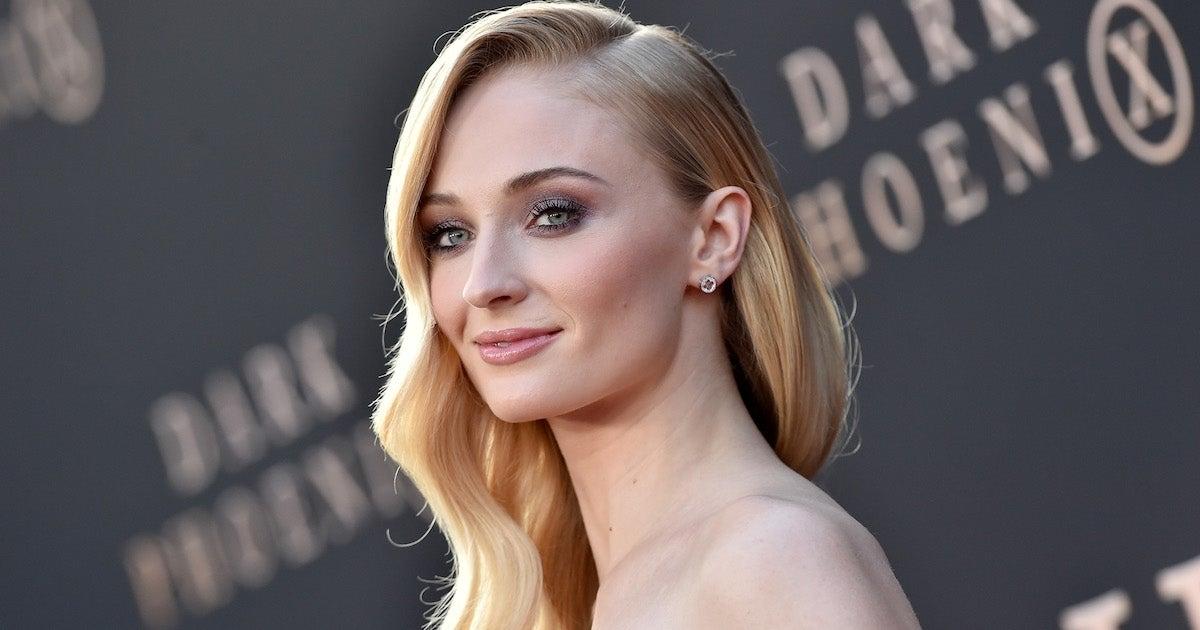 'Game of Thrones' Star Sophie Turner Reveals She Grew 'Quite Sick' Because of Eating Disorder.jpg