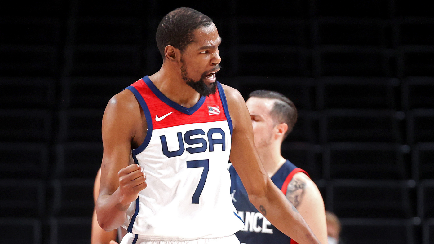 Durant hauls USA men's basketball past France to fourth straight