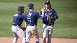 Álvarez hits opposite-field homer, 07/31/2022