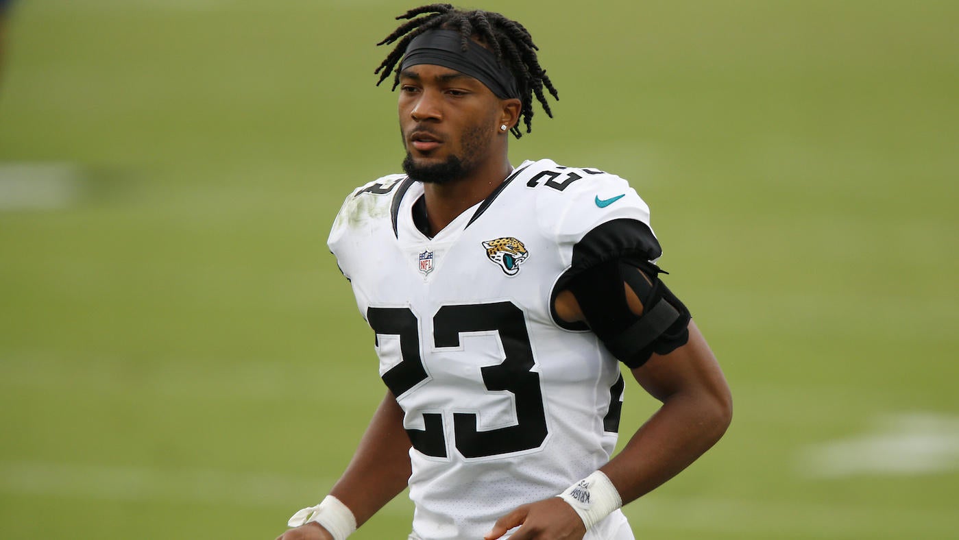 Steelers sign former Panthers first-round CB C.J. Henderson to practice squad