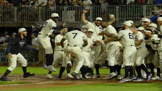 Field of Dreams game: White Sox beat Yankees on walk-off home run