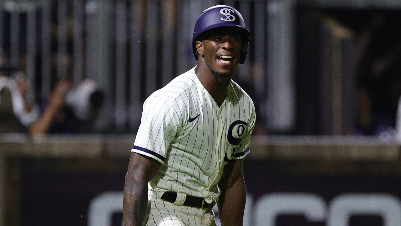 Field of Dreams game: Chicago White Sox beat New York Yankees 9-8