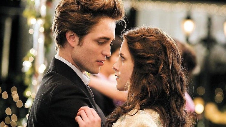 Kristen Stewart Teases Onscreen Reunion With Robert Pattinson in 'Freaky, Scary' Way