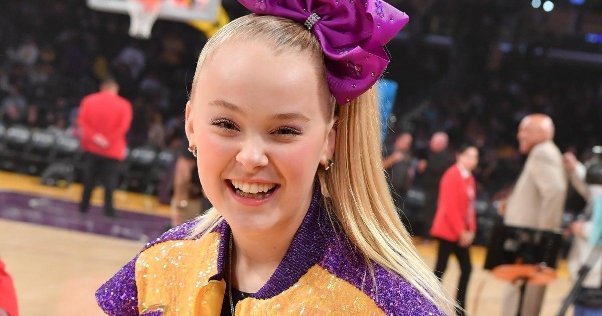 JoJo Siwa to join same-sex couple on 'Dancing With Stars' - WBBJ TV