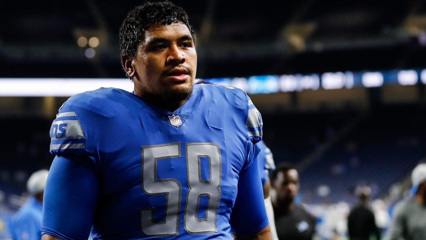 WATCH: Lions All-Pro offensive lineman Penei Sewell goes back to pass on trick play, takes sack