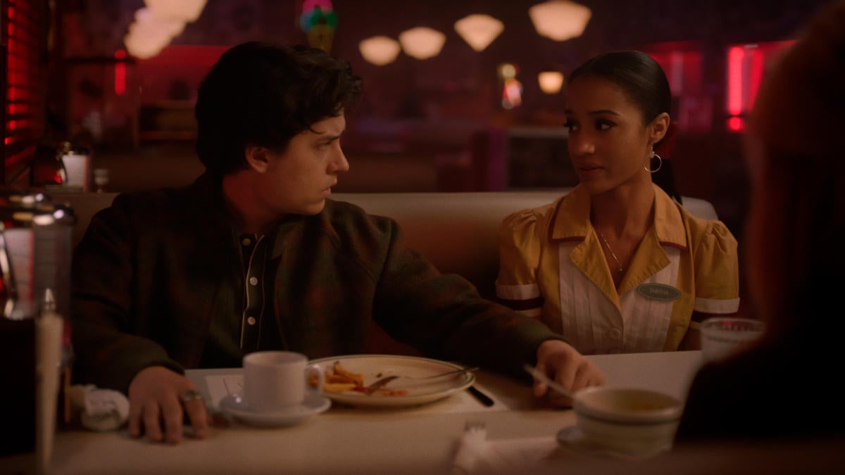 riverdale-05x17-04.jpg