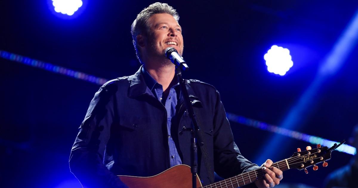 Blake Shelton Slammed for Prerecorded New Year's Eve Performance