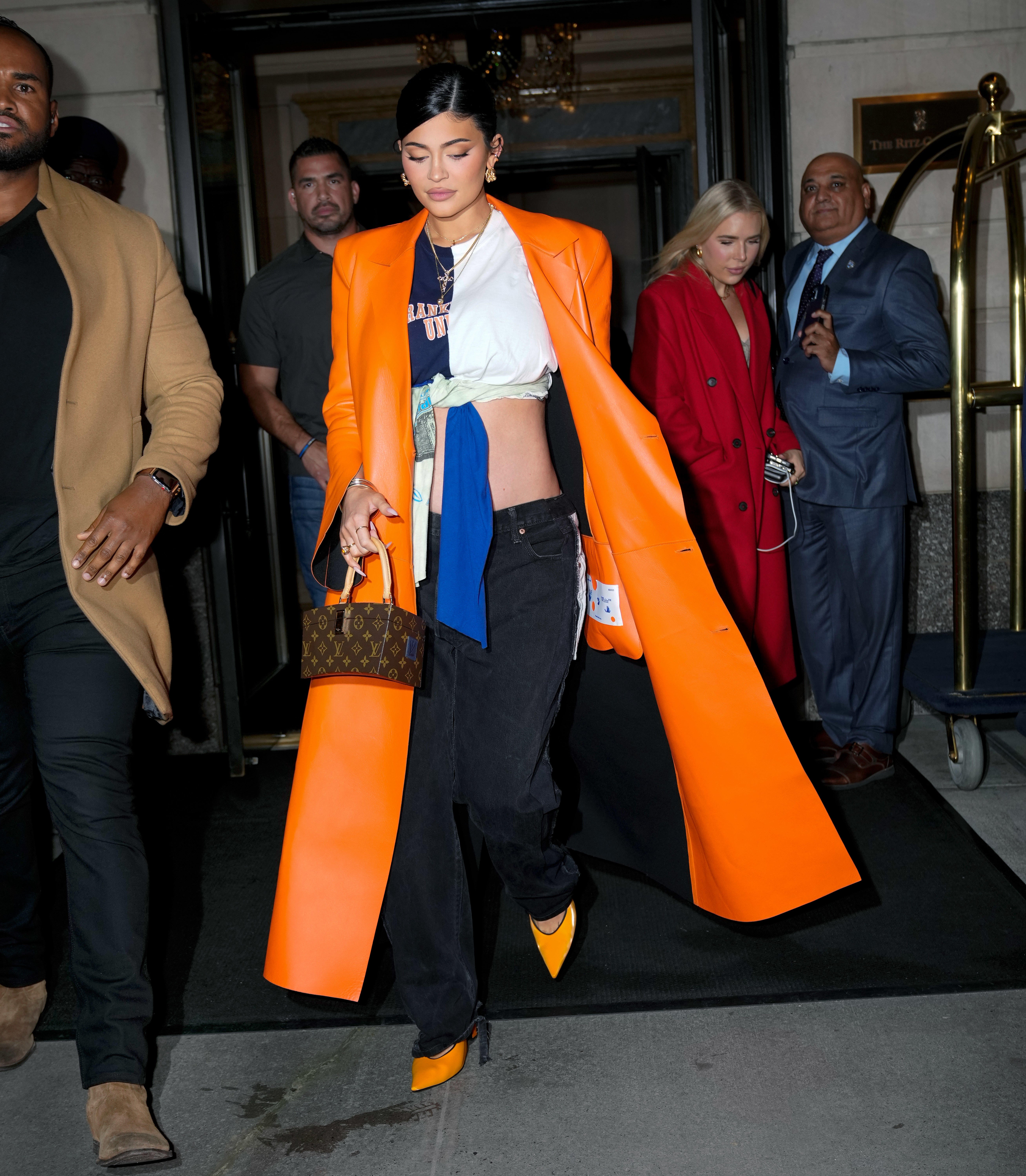 kylie-jenner-fashion-week.jpg kylie-jenner-fashion-week.jpg