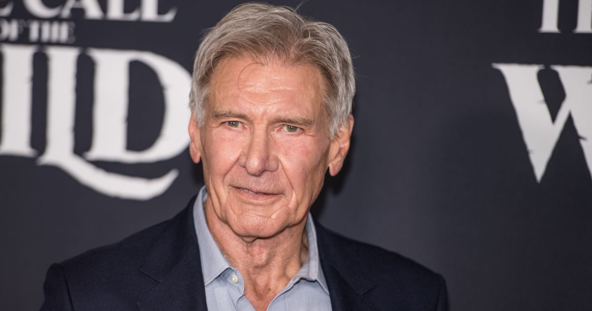 Harrison Ford Looks Emotional as He Receives 5-Minute Standing Ovation ...