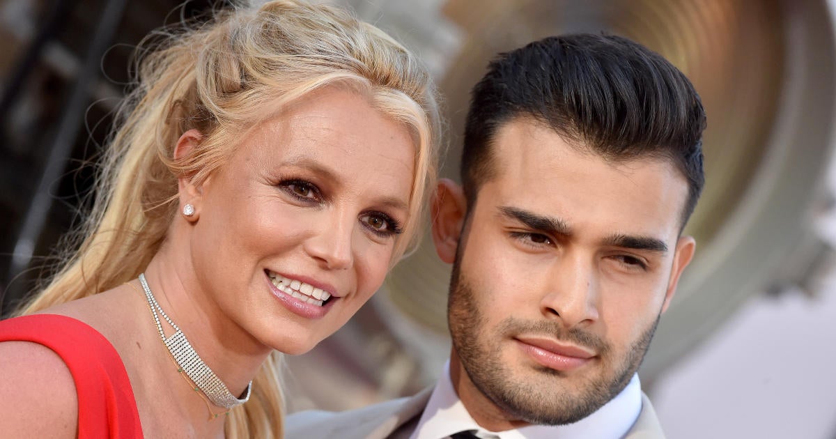 Britney Spears Had 3 Outfit Changes at Wedding Reception With Sam Asghari