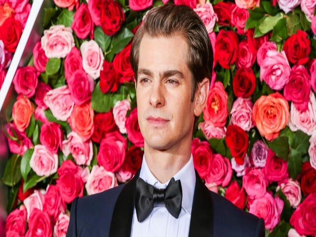 Andrew Garfield Reveals His Mother Died During Start of Latest Production