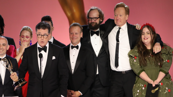 conan-obrien-stephen-colbert-emmys-2021